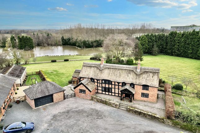 Knighton, Stafford, ST20 3 bed detached house for sale