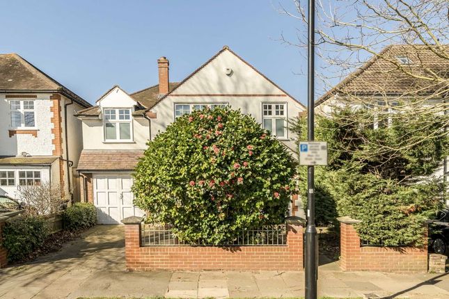 Park Road, London W4 3 bed detached house for sale