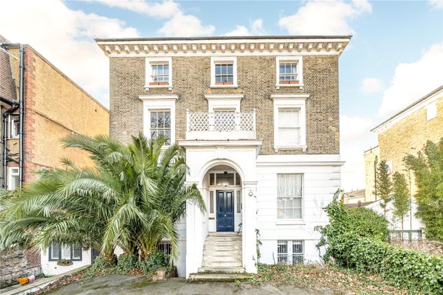 3 bed flat