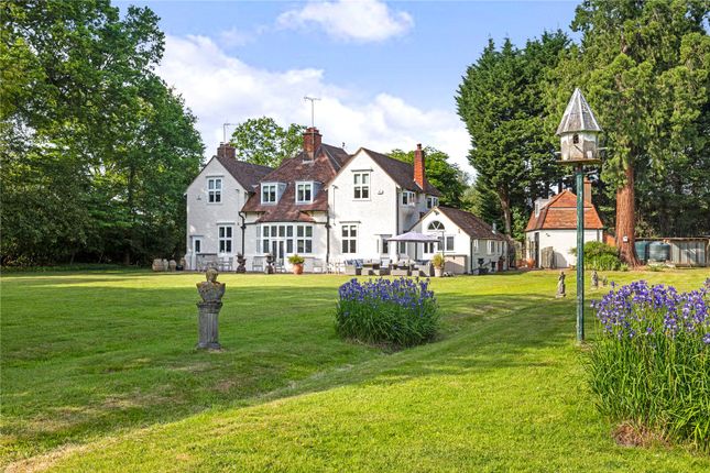 Station Road, Chobham, Surrey, GU24 5 bed detached house for sale