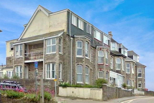 8 bedroom detached house for sale