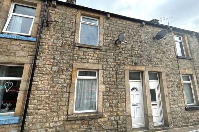 Stanley Street, Carnforth, LA5 2 bed terraced house for sale