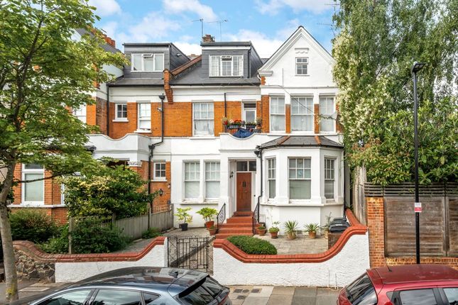 Muswell Avenue, London N10 2 bed flat for sale