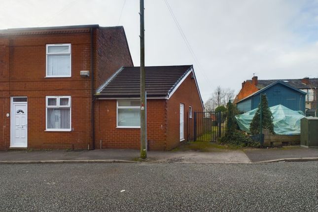 Gordon Street, Ince, Wigan WN1 3DF 1 bed bungalow for sale