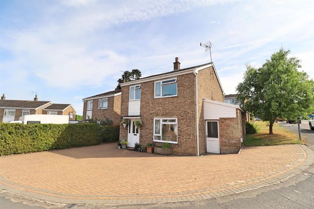 The Kentings, Braintree 3 bed detached house for sale