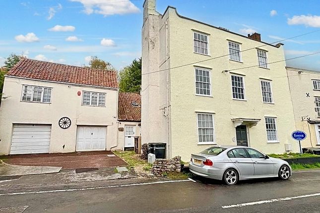 4 bed end terrace house