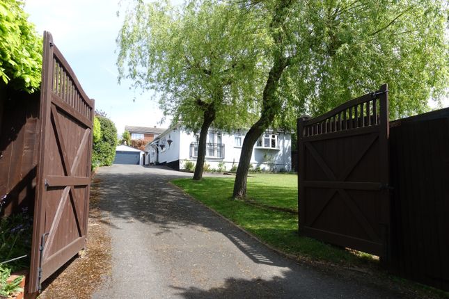 3 bedroom detached bungalow for sale