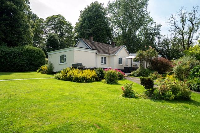 Dungeon Lane, Wigan WN8 3 bed bungalow for sale