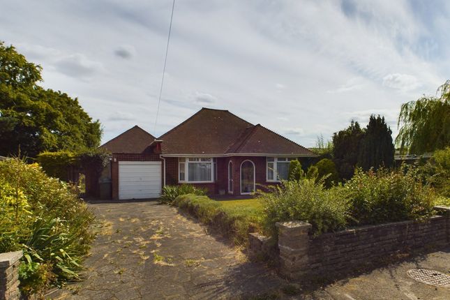 Tile Kiln Lane, Hemel Hempstead, HP3 3 bed detached bungalow for sale