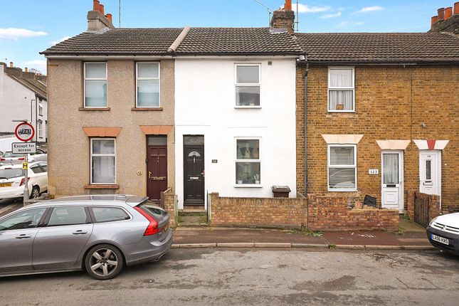 Thorold Road, Chatham, ME5 2 bed terraced house for sale