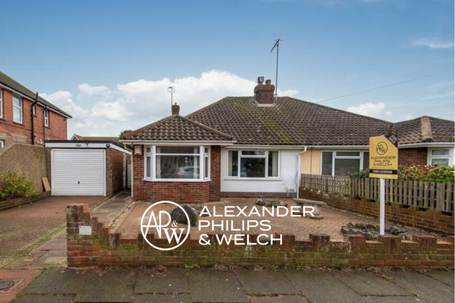 2 bed detached bungalow