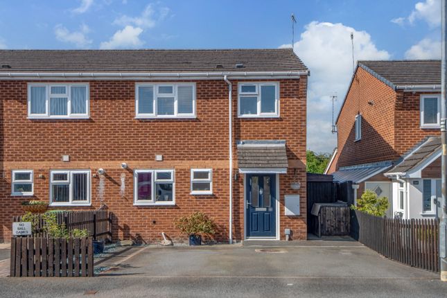 Newbury Close, Catshill, Bromsgrove... 3 bed semi
