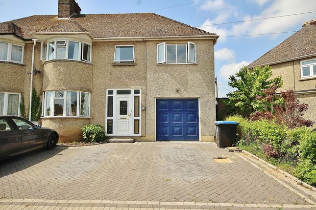 Springfield Oval, Witney, OX28 4 bed semi