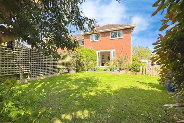 Whipton Barton Road, Exeter EX1 3 bed semi
