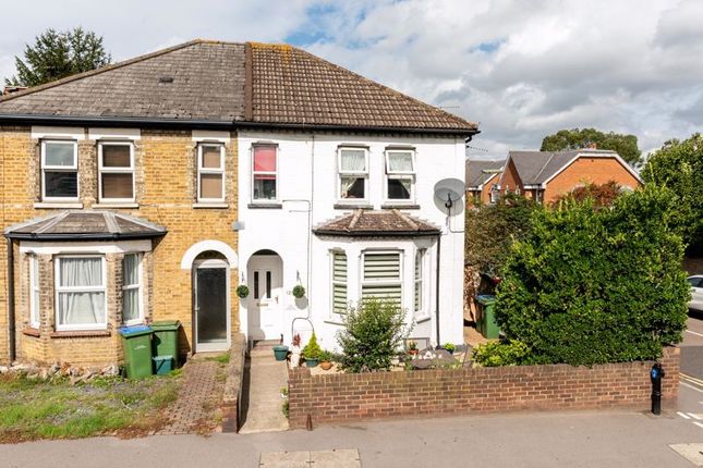 2 bedroom maisonette for sale
