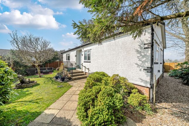 Woodlands Drive, Kings Langley WD4 2 bed park home for sale