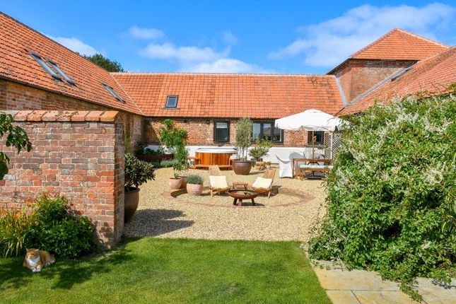 Hindolveston 4 bed barn conversion for sale