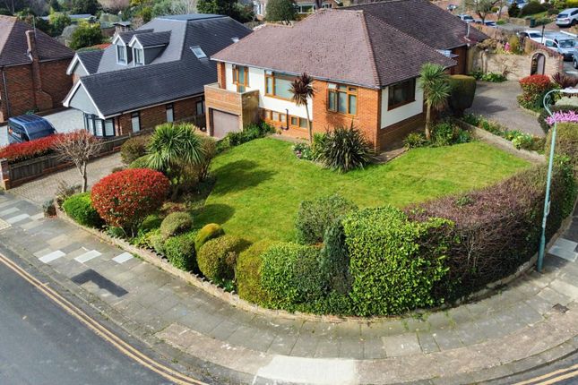 Benett Drive, Hove 3 bed detached bungalow for sale