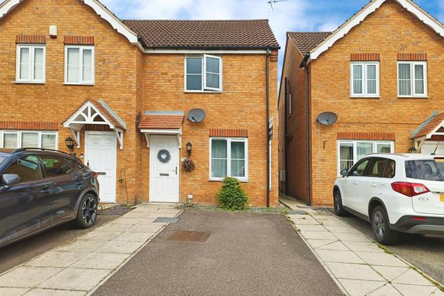 2 bedroom semi-detached house for sale