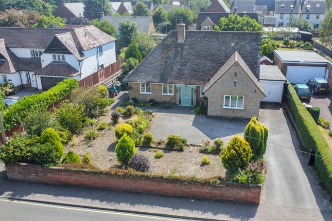 Park Lane, Castle Donington 3 bed detached bungalow for sale
