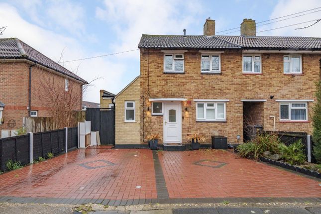 Pembury Close, Hayes, Kent, BR2 3 bed semi
