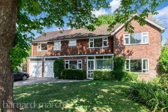 5 bed detached house