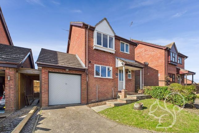 Sandpiper Close, Colchester 3 bed detached house for sale
