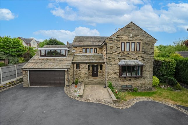 Beechwood, Bradford Road, Tingley... 3 bed detached house for sale
