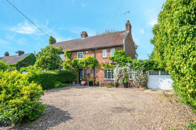 Holmesdale Hill, South Darenth... 4 bed semi
