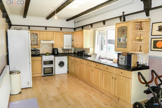 4 bedroom terraced house for sale