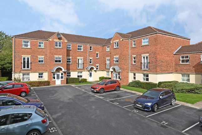 St. Pauls Mews, Holgate, York, YO24 2 bed flat for sale