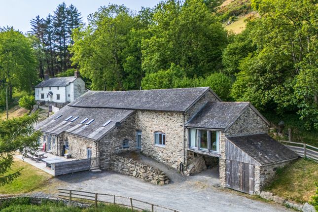 Cwmwr Uchaf Barn, Penybontfawr... 6 bed barn conversion for sale