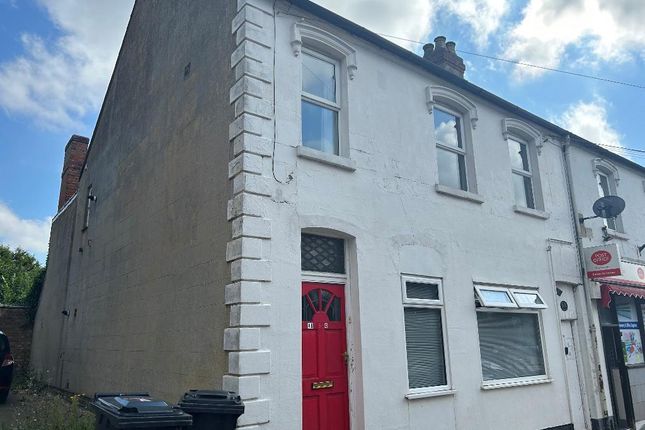 Desborough, Kettering NN14 3 bed flat for sale