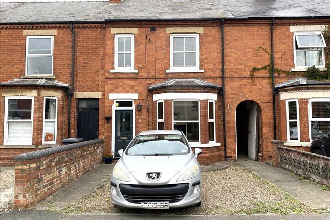 Sleaford NG34 4 bed terraced house for sale