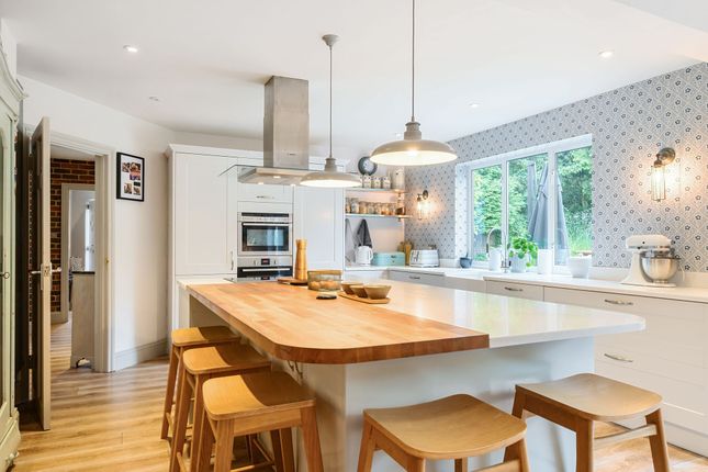 Hollist Lane, Easebourne, GU29 5 bed detached house for sale