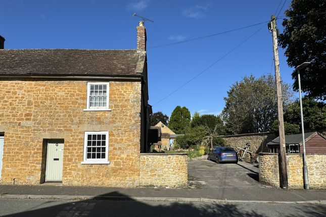 3 bed end terrace house