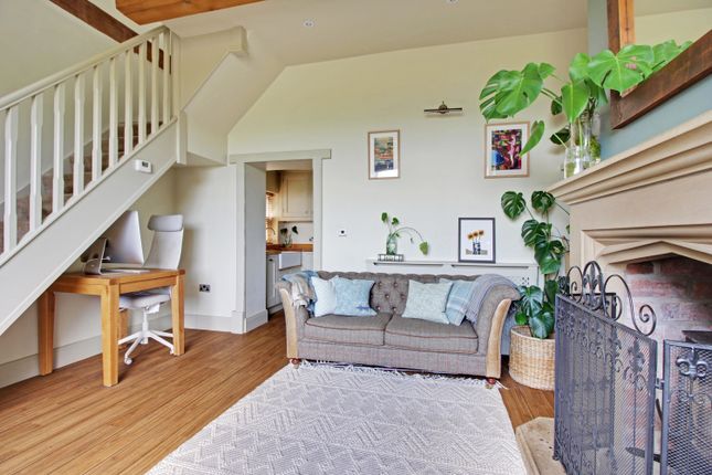 Wellside, Mount Pleasant, Midgley 2 bed end of terrace house for sale