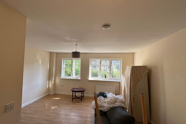 4 bed terraced house