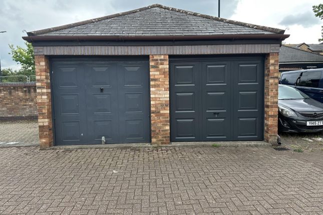 Garages @Chatterton Street... Garage for sale