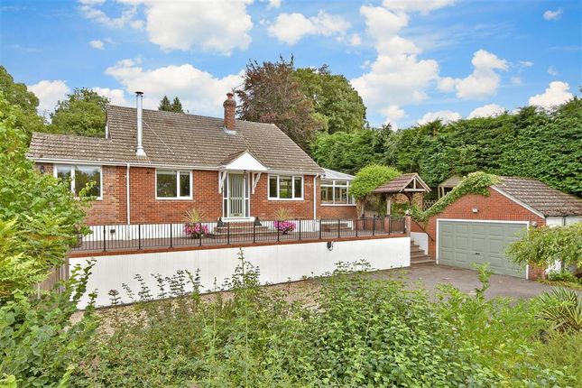 South Green, Sittingbourne, Kent 4 bed detached bungalow for sale