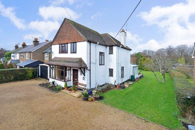 Elmbridge Road, Cranleigh 4 bed detached house for sale