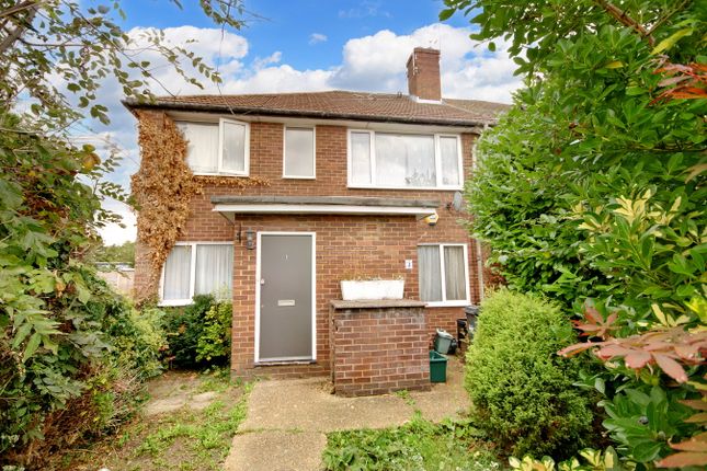 2 bed flat