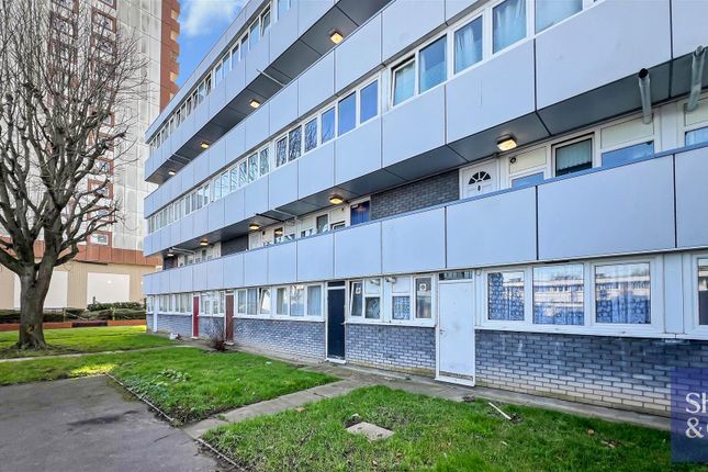 Ferraro Close, Hounslow TW5 1 bed flat for sale