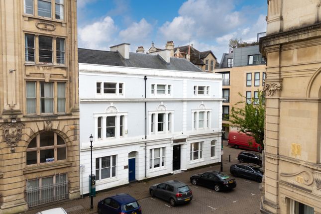 1 bedroom terraced house for sale