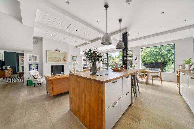 Ravenscourt Square, Hammersmith W6 5 bed terraced house for sale
