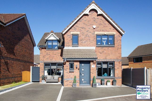 7 Porter Drive, KA2 3 bed detached house for sale