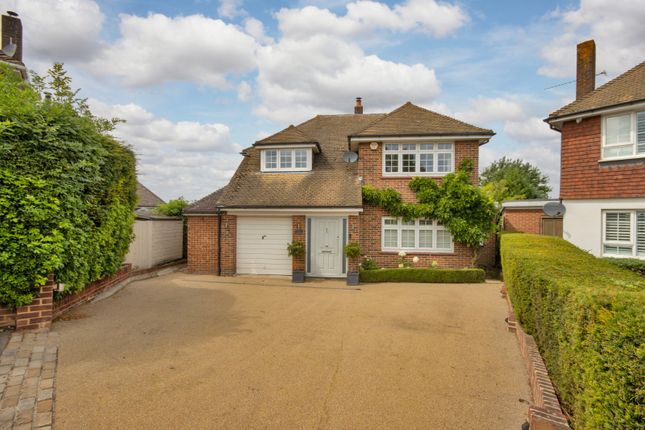 Colewood Drive, Rochester, Kent, ME2 3 bed detached house for sale