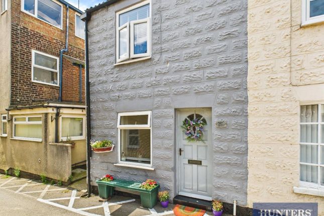Cliffords Terrace, Filey 2 bed end of terrace house for sale