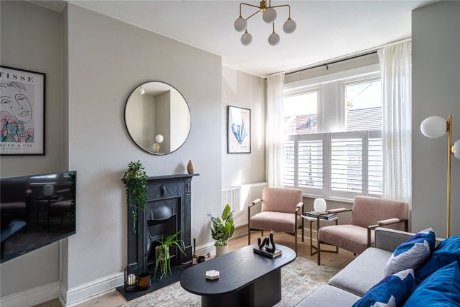 Edgington Road, London, SW16 2 bed apartment for sale