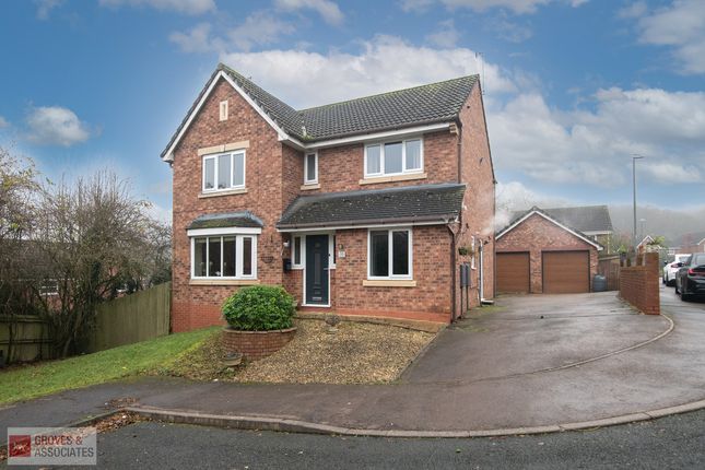 Fernwood Close, Redditch, B98 4 bed detached house for sale